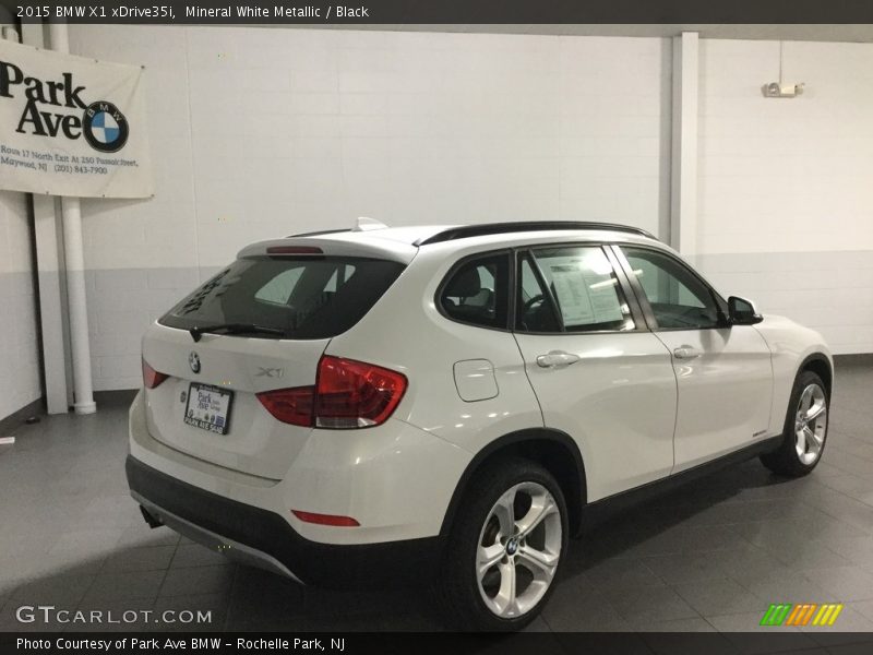 Mineral White Metallic / Black 2015 BMW X1 xDrive35i