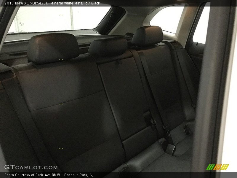 Mineral White Metallic / Black 2015 BMW X1 xDrive35i