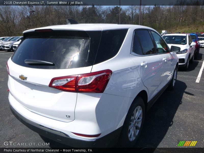 Summit White / Jet Black 2018 Chevrolet Equinox LT