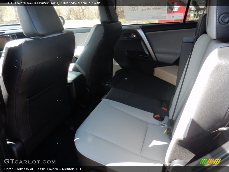 Silver Sky Metallic / Ash 2018 Toyota RAV4 Limited AWD
