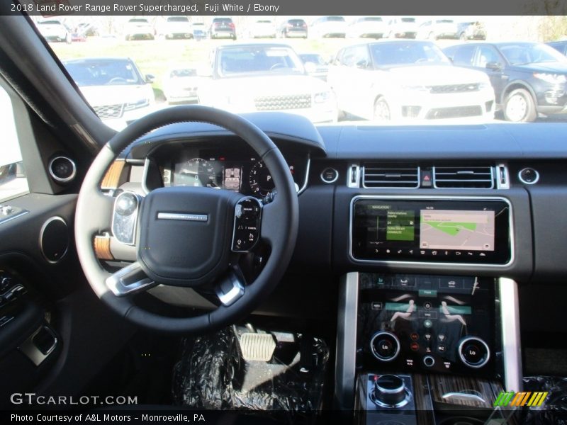 Fuji White / Ebony 2018 Land Rover Range Rover Supercharged