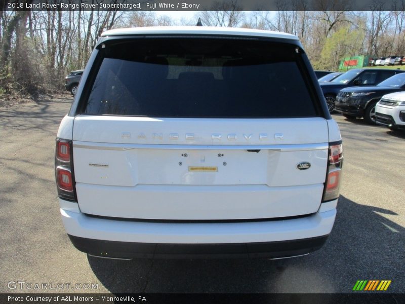 Fuji White / Ebony 2018 Land Rover Range Rover Supercharged