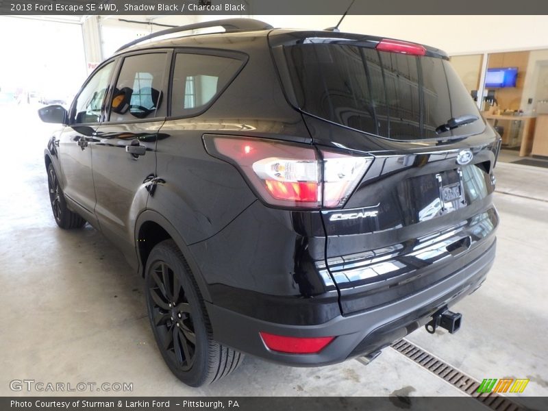 Shadow Black / Charcoal Black 2018 Ford Escape SE 4WD