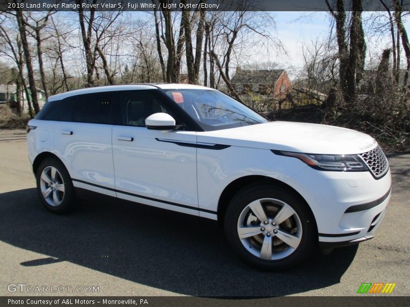 Fuji White / Light Oyster/Ebony 2018 Land Rover Range Rover Velar S