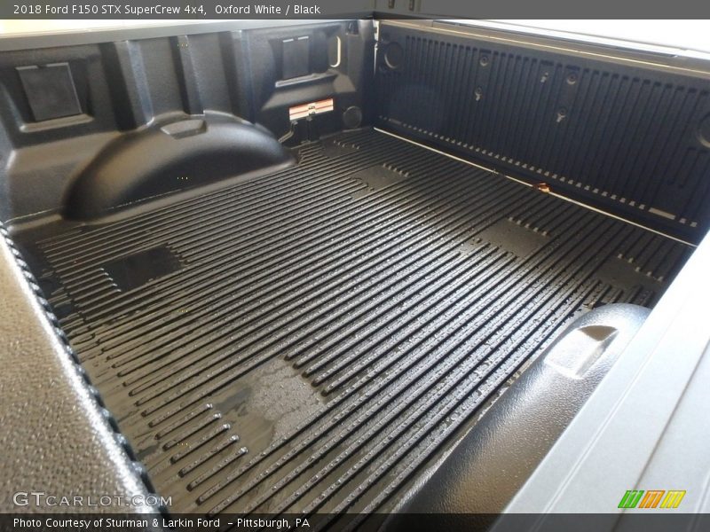 Oxford White / Black 2018 Ford F150 STX SuperCrew 4x4