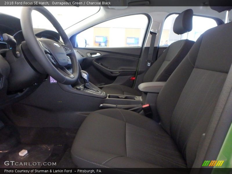 Outrageous Green / Charcoal Black 2018 Ford Focus SE Hatch