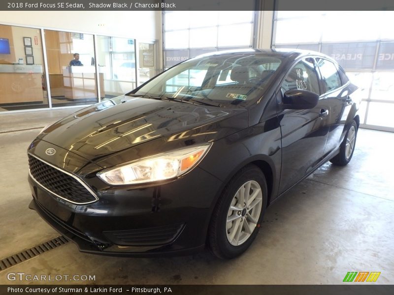 Shadow Black / Charcoal Black 2018 Ford Focus SE Sedan