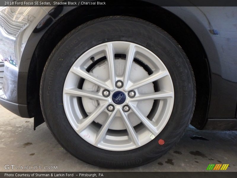 Shadow Black / Charcoal Black 2018 Ford Focus SE Sedan