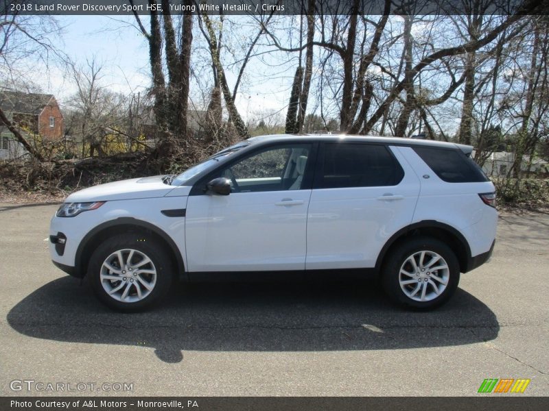 Yulong White Metallic / Cirrus 2018 Land Rover Discovery Sport HSE