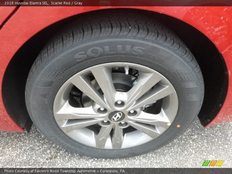 Scarlet Red / Gray 2018 Hyundai Elantra SEL