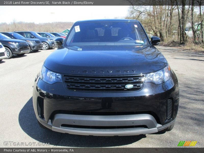 Narvik Black / Ebony/Ebony 2018 Land Rover Discovery SE