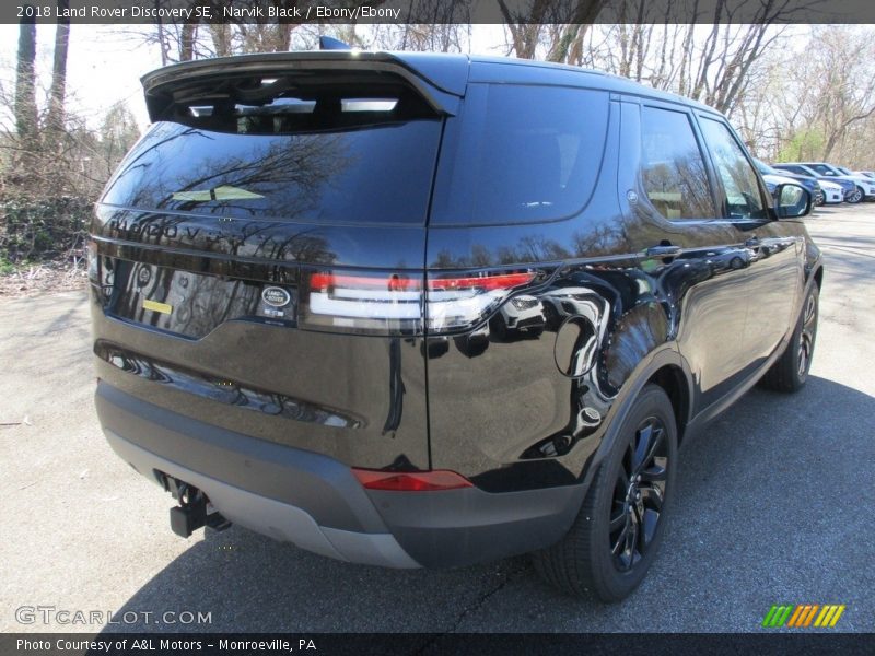 Narvik Black / Ebony/Ebony 2018 Land Rover Discovery SE