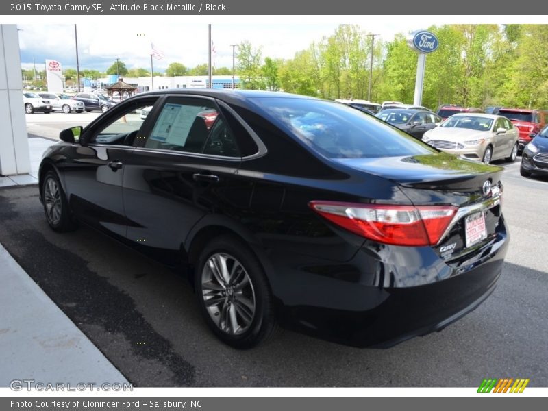 Attitude Black Metallic / Black 2015 Toyota Camry SE