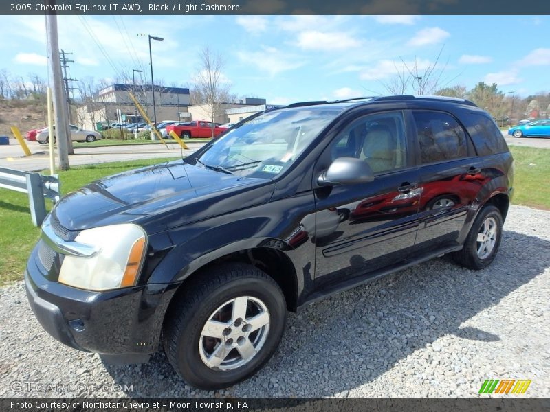 Black / Light Cashmere 2005 Chevrolet Equinox LT AWD