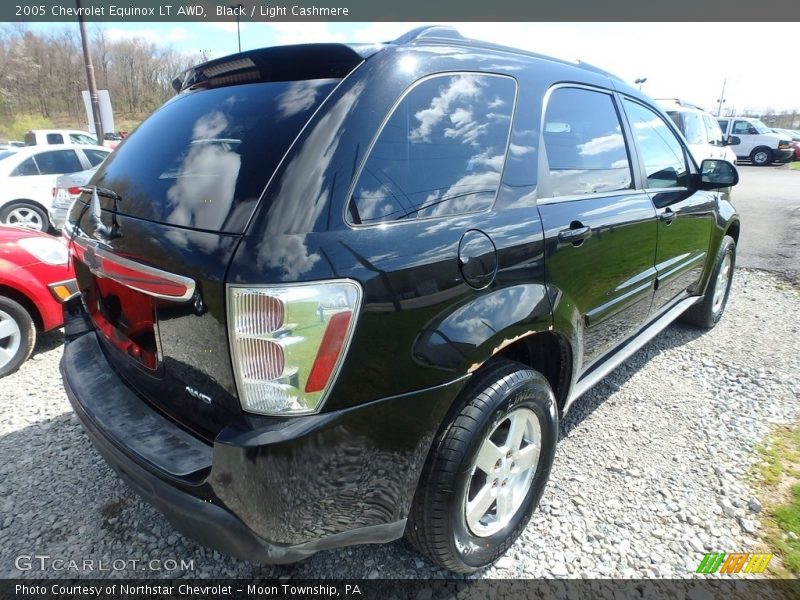 Black / Light Cashmere 2005 Chevrolet Equinox LT AWD