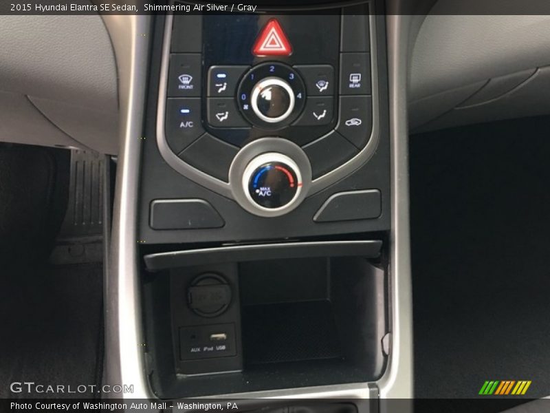 Shimmering Air Silver / Gray 2015 Hyundai Elantra SE Sedan
