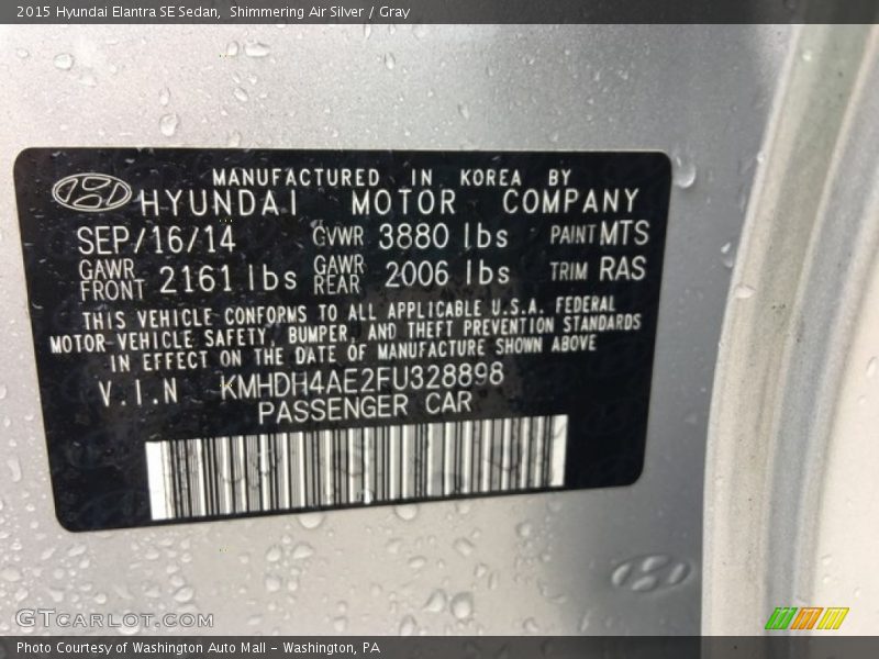 Shimmering Air Silver / Gray 2015 Hyundai Elantra SE Sedan