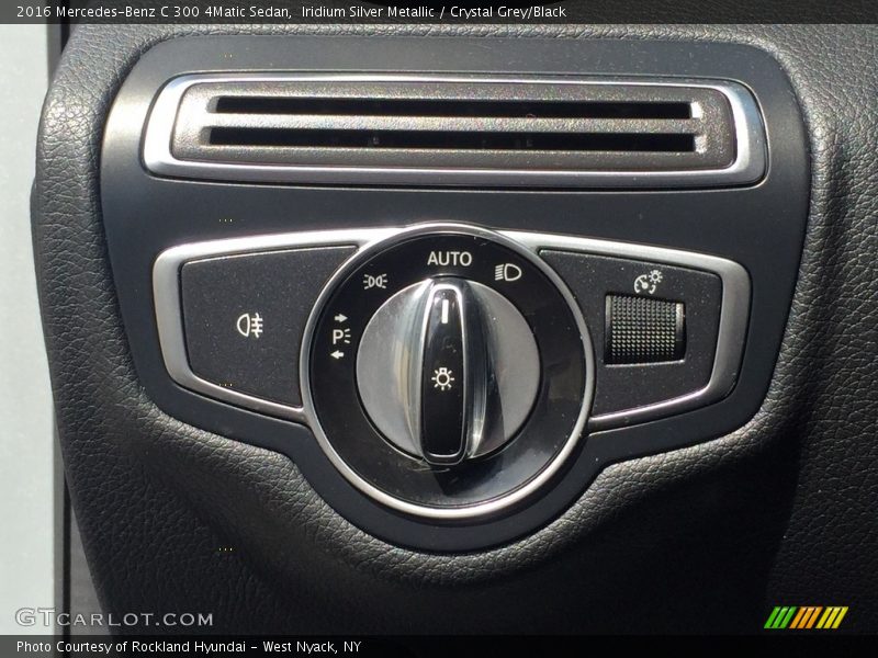 Iridium Silver Metallic / Crystal Grey/Black 2016 Mercedes-Benz C 300 4Matic Sedan