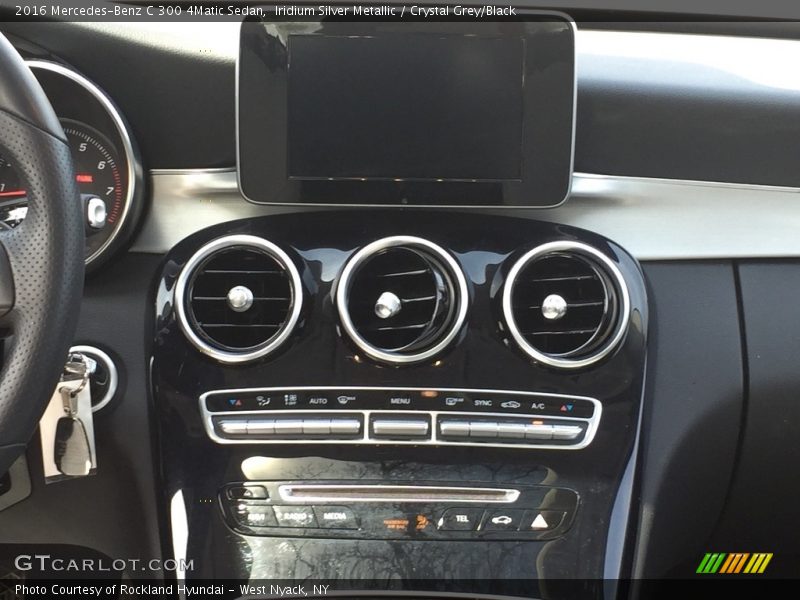Iridium Silver Metallic / Crystal Grey/Black 2016 Mercedes-Benz C 300 4Matic Sedan