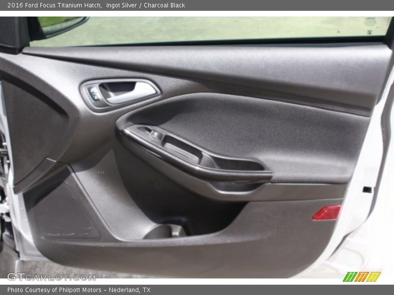 Ingot Silver / Charcoal Black 2016 Ford Focus Titanium Hatch