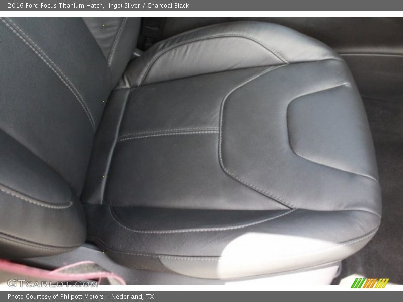 Ingot Silver / Charcoal Black 2016 Ford Focus Titanium Hatch
