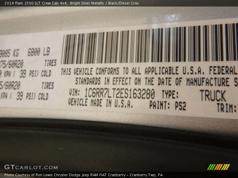 Bright Silver Metallic / Black/Diesel Gray 2014 Ram 1500 SLT Crew Cab 4x4