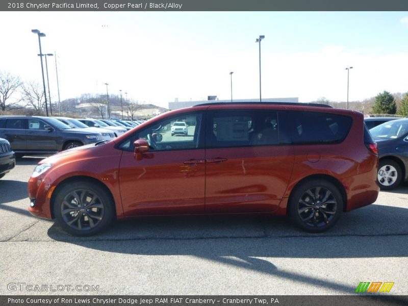 Copper Pearl / Black/Alloy 2018 Chrysler Pacifica Limited