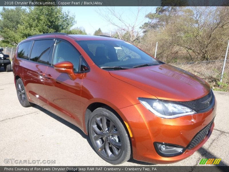 Copper Pearl / Black/Alloy 2018 Chrysler Pacifica Limited