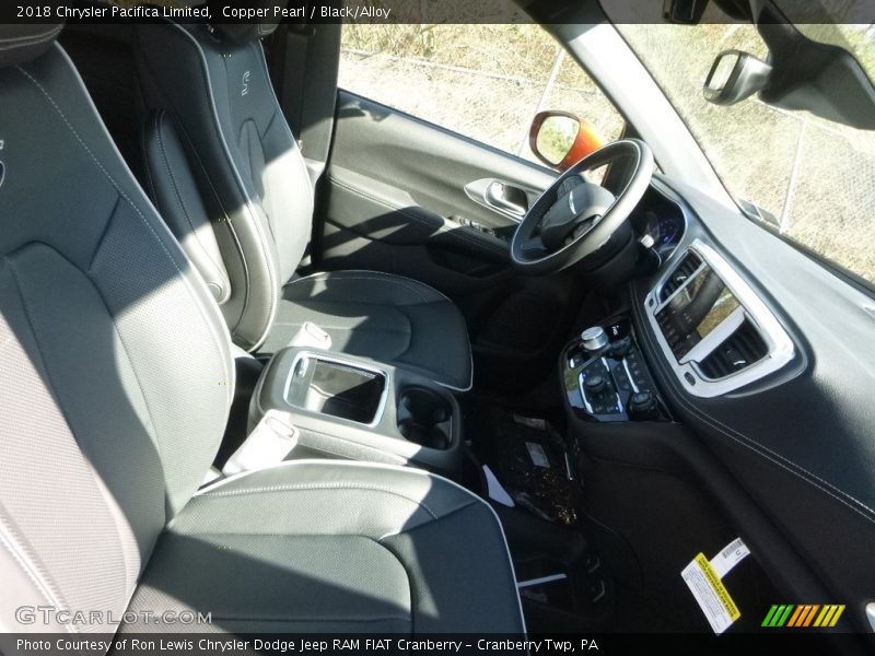 Copper Pearl / Black/Alloy 2018 Chrysler Pacifica Limited