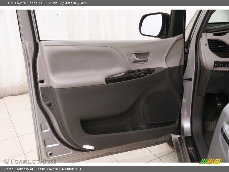 Silver Sky Metallic / Ash 2015 Toyota Sienna XLE