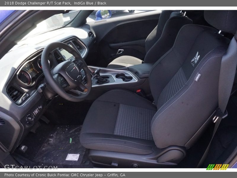 IndiGo Blue / Black 2018 Dodge Challenger R/T Scat Pack