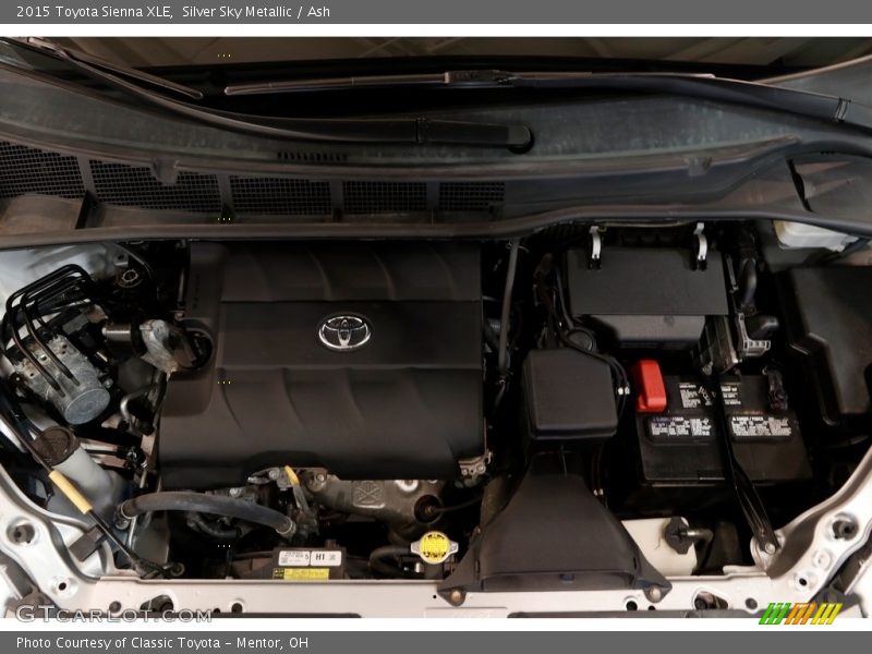 Silver Sky Metallic / Ash 2015 Toyota Sienna XLE