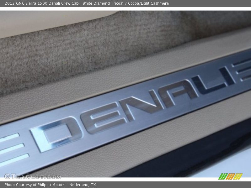 White Diamond Tricoat / Cocoa/Light Cashmere 2013 GMC Sierra 1500 Denali Crew Cab