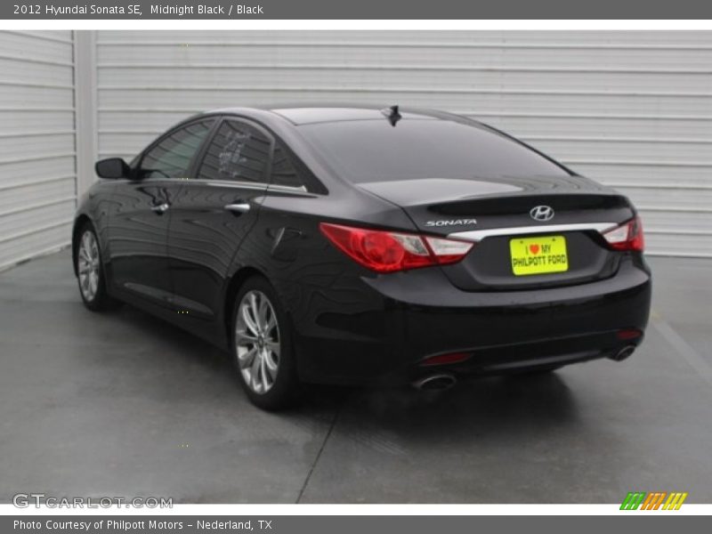 Midnight Black / Black 2012 Hyundai Sonata SE