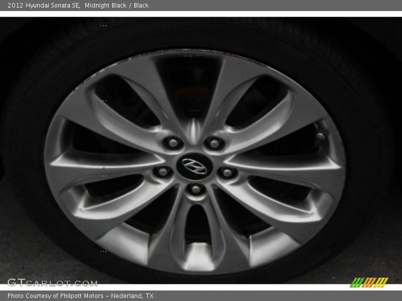 Midnight Black / Black 2012 Hyundai Sonata SE