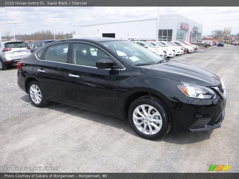 Super Black / Charcoal 2018 Nissan Sentra SV