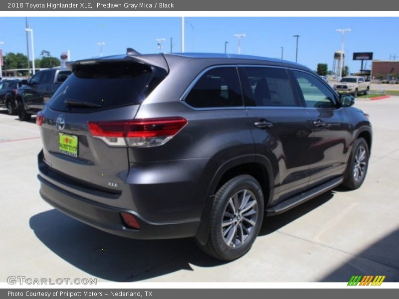 Predawn Gray Mica / Black 2018 Toyota Highlander XLE