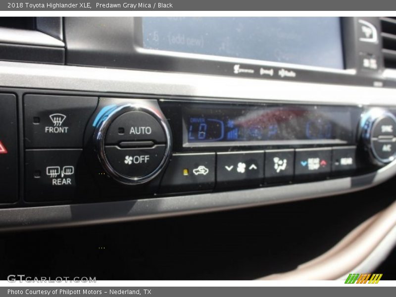Predawn Gray Mica / Black 2018 Toyota Highlander XLE