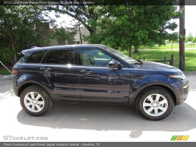 Loire Blue / Almond 2018 Land Rover Range Rover Evoque SE