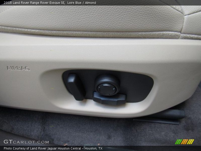 Loire Blue / Almond 2018 Land Rover Range Rover Evoque SE