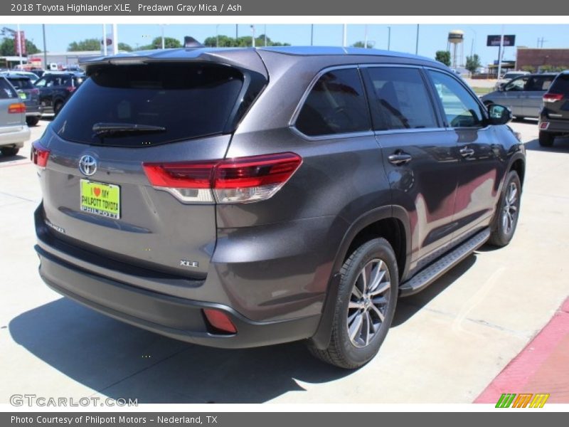 Predawn Gray Mica / Ash 2018 Toyota Highlander XLE