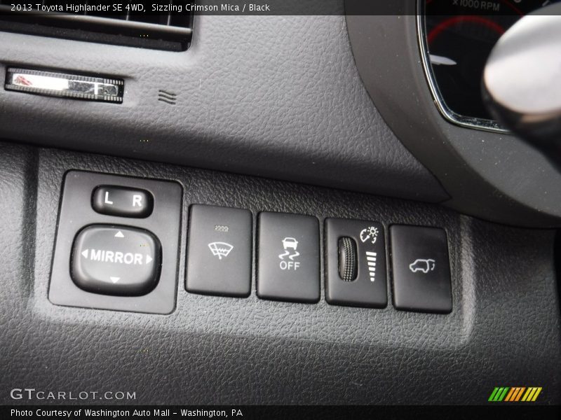 Sizzling Crimson Mica / Black 2013 Toyota Highlander SE 4WD