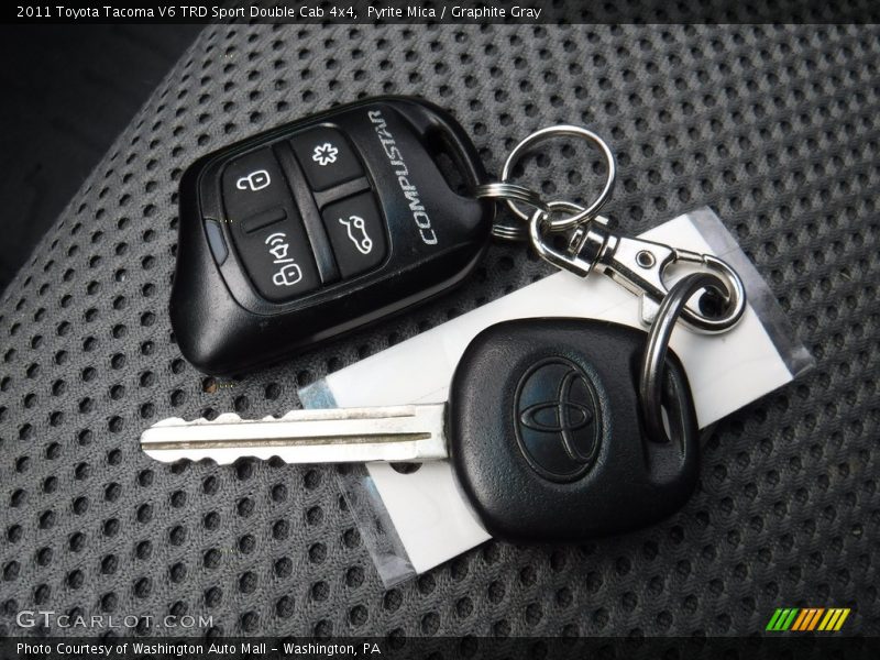 Pyrite Mica / Graphite Gray 2011 Toyota Tacoma V6 TRD Sport Double Cab 4x4