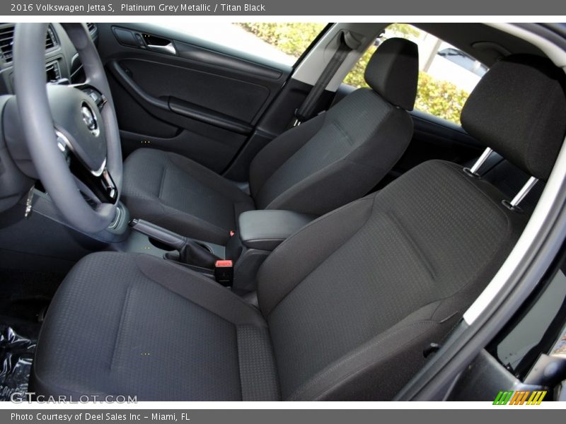 Platinum Grey Metallic / Titan Black 2016 Volkswagen Jetta S