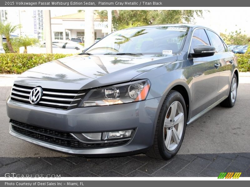 Platinum Gray Metallic / Titan Black 2015 Volkswagen Passat Wolfsburg Edition Sedan