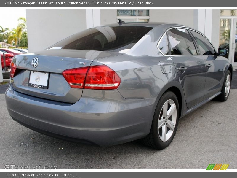 Platinum Gray Metallic / Titan Black 2015 Volkswagen Passat Wolfsburg Edition Sedan