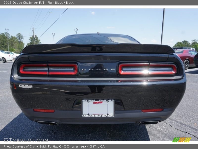 Pitch Black / Black 2018 Dodge Challenger R/T