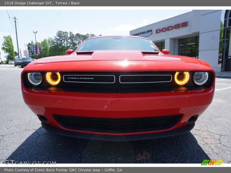 Torred / Black 2018 Dodge Challenger SXT