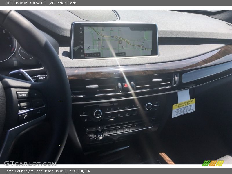 Jet Black / Black 2018 BMW X5 sDrive35i