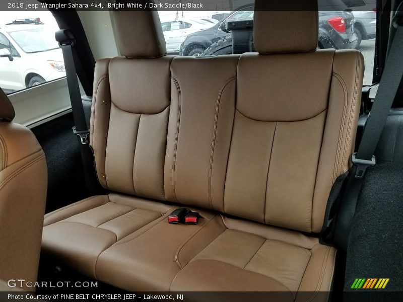 Bright White / Dark Saddle/Black 2018 Jeep Wrangler Sahara 4x4